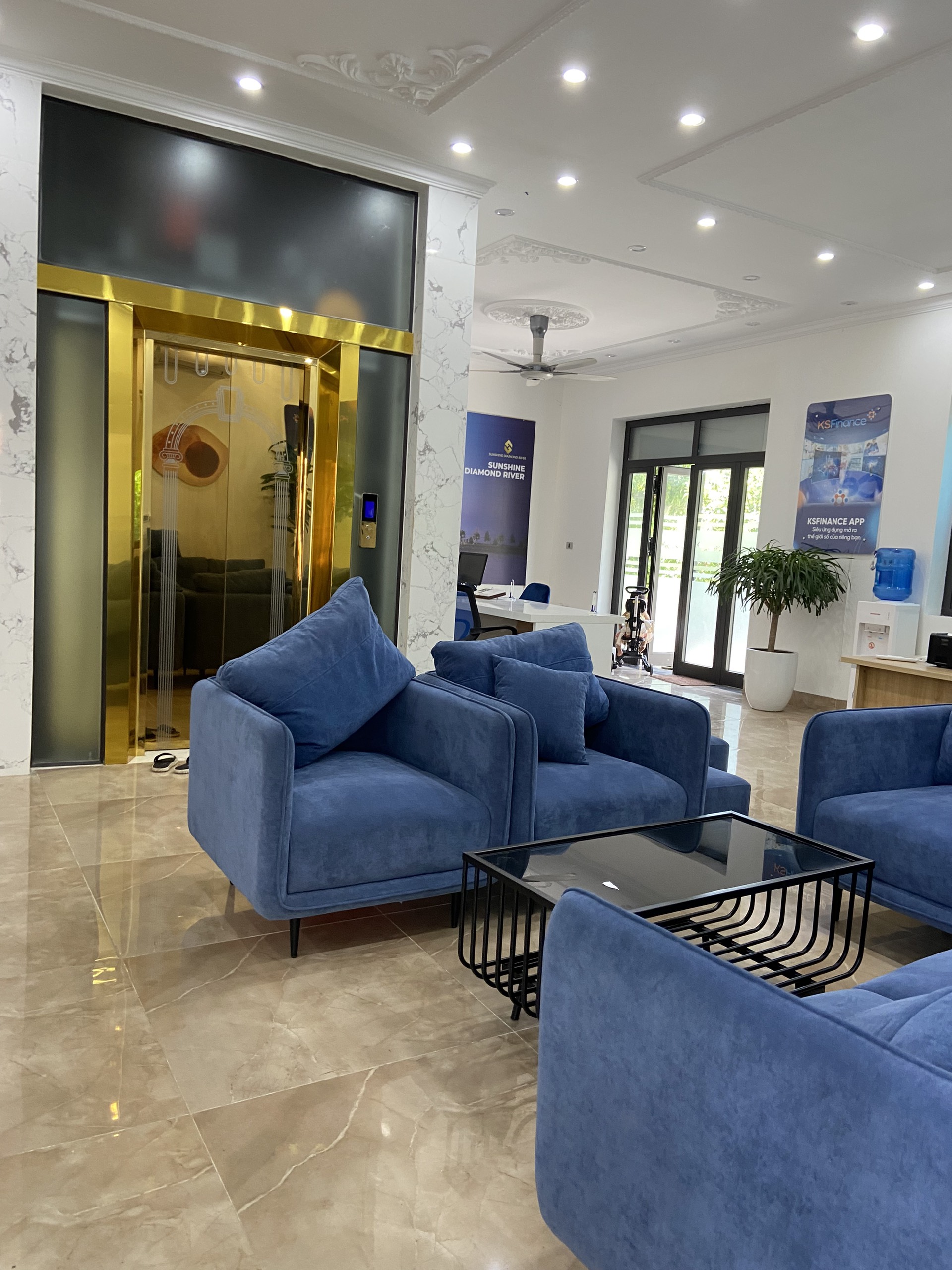 CHO THUÊ NHÀ LÔ GÓC MỚI XÂY PHỦ LÝ HÀ NAM