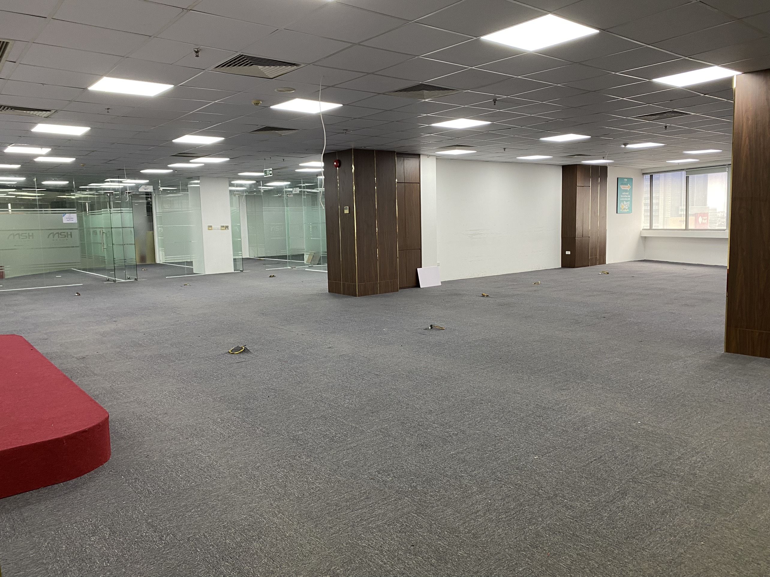 Gấp trong T8! Nhượng văn phòng logistics, đào tạo 500m2 tại tòa Việt Tower, Thái Hà, Đống Đa