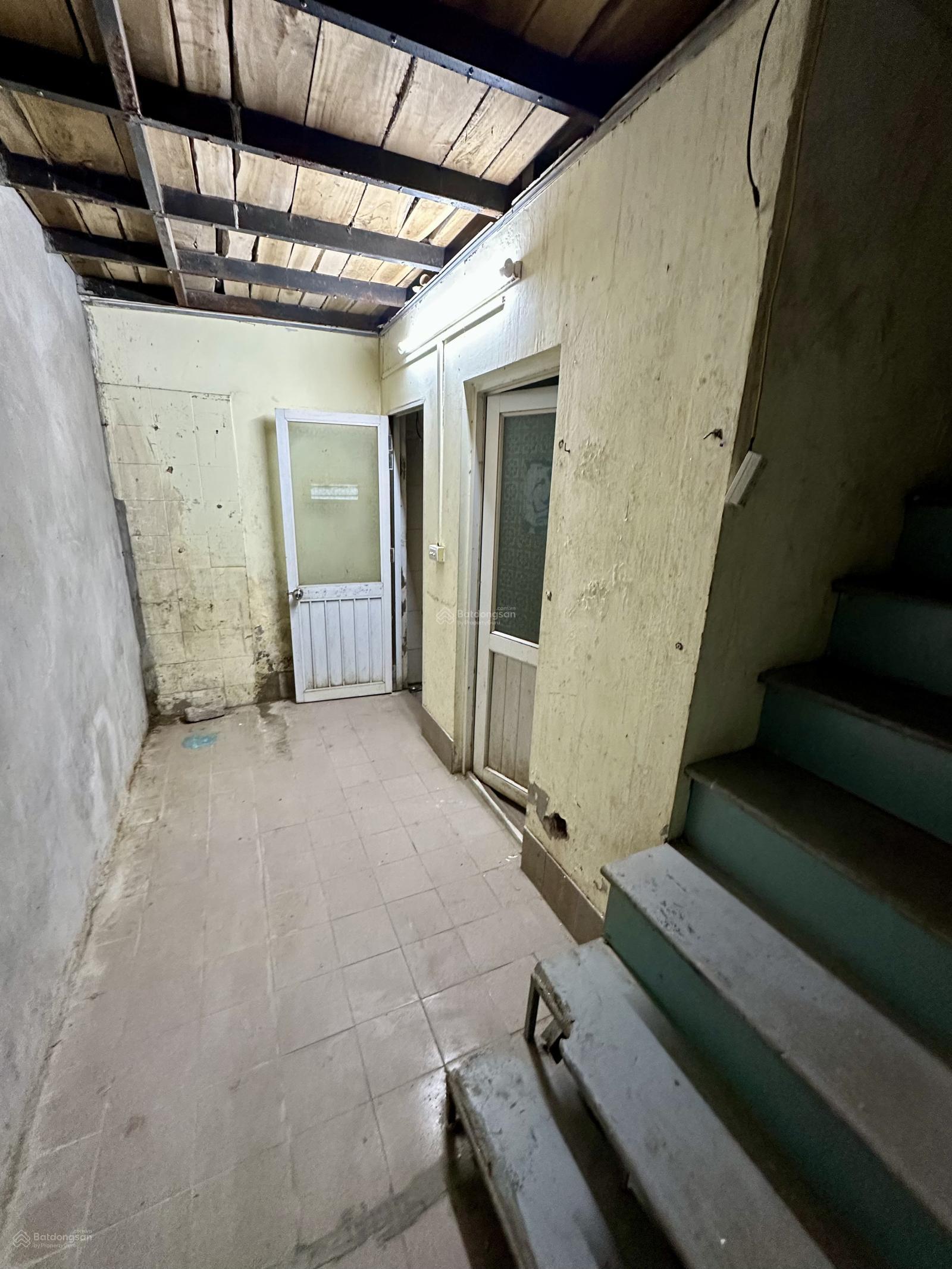 Chính chủ cho thuê kho 60m² - 2 tầng Hai Bà Trưng