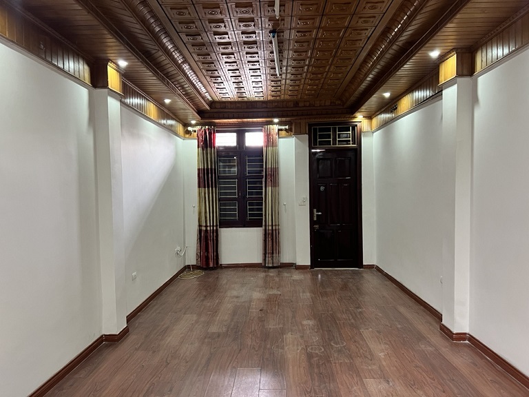 Chính chủ cho thuê nhà 75m2x 5 tầng Nguyễn Ngọc Nại-Khương Mai Làm Văn Phòng, kinh doanh buôn bán
