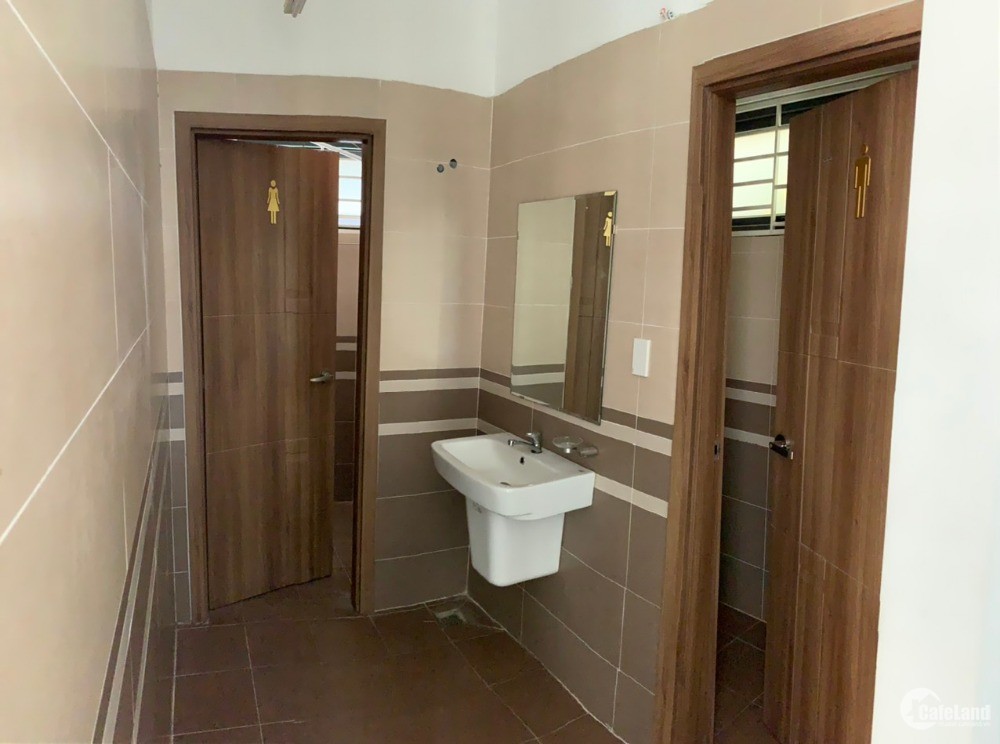 Mặt bằng, nhà phố phường Thảo Điền. Giao thông thuận lợi, giá tốt. Lh 0903652452