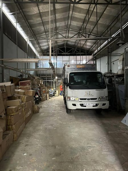 NHÀ XƯỞNG MẶT TIỀN TRUNG MỸ TÂY 342M2(9X38). ĐỊNH CƯ GIẢM SỐC 2TỶ5, CHỈ NHỈN 40TR M2