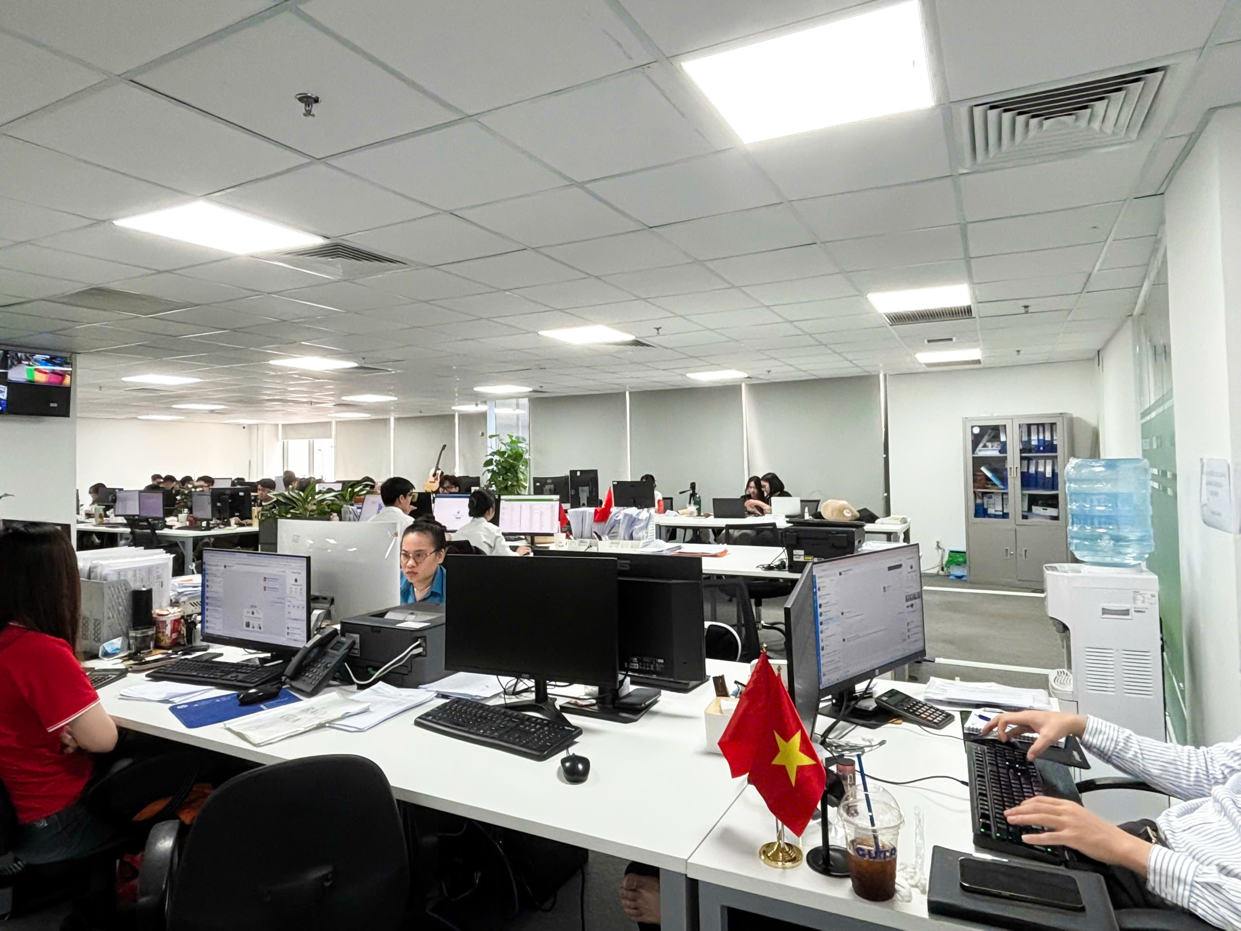 VĂN PHÒNG CHIA SẺ CHUYÊN NGHIỆP, ĐẦY ĐỦ TIỆN NGHI - DIỆN TÍCH CHO THUÊ 135m²