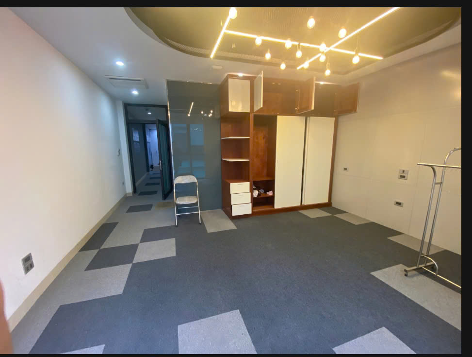 Chính chủ cho thuê văn phòng tại số 14 ngõ 88 Phố Trung Kính (đường đôi)- Cầu Giấy- Giá rẻ