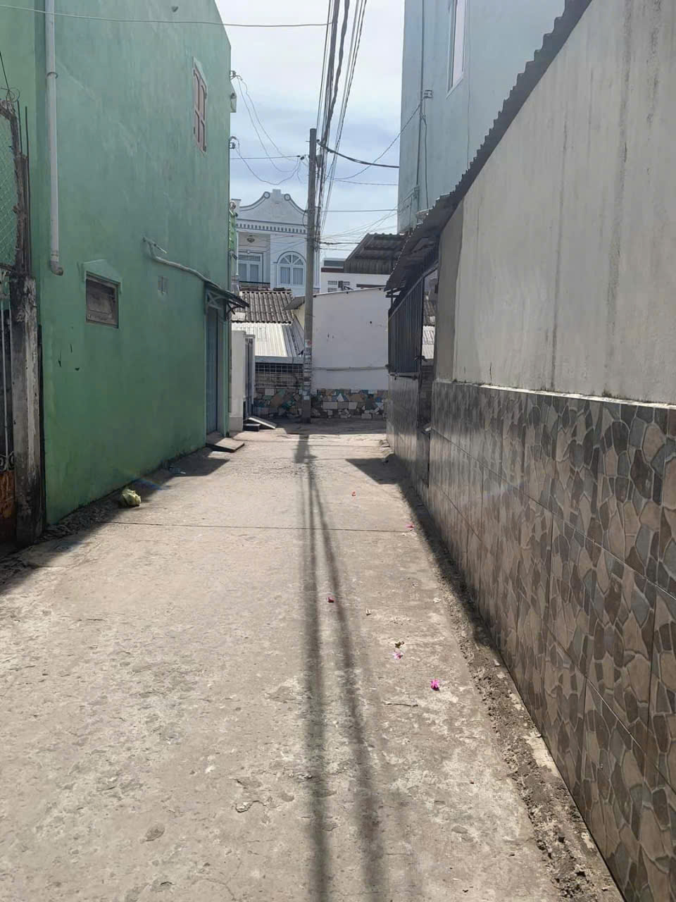 107. Nhà 5 Triệu 2 Phòng Ngủ Gần Công Viên Lưu Hữu Phước