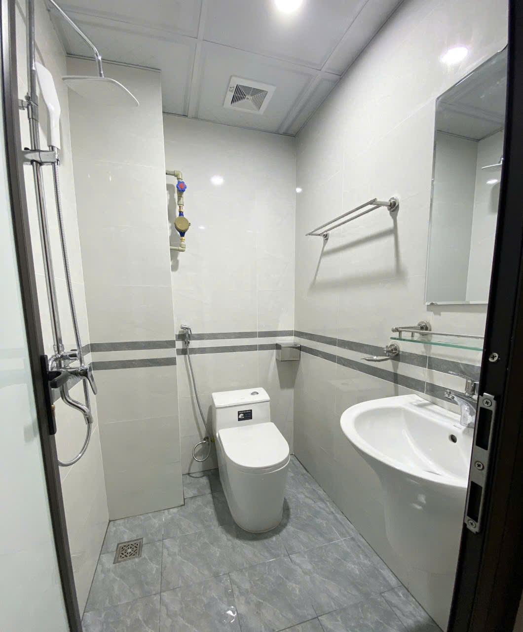 BÁN CHUNG CƯ MINI NGUYỄN TRÃI, 88M2X7 TẦNG,25 PHÒNG,130 TRIỆU/THÁNG,16.9 TỶ