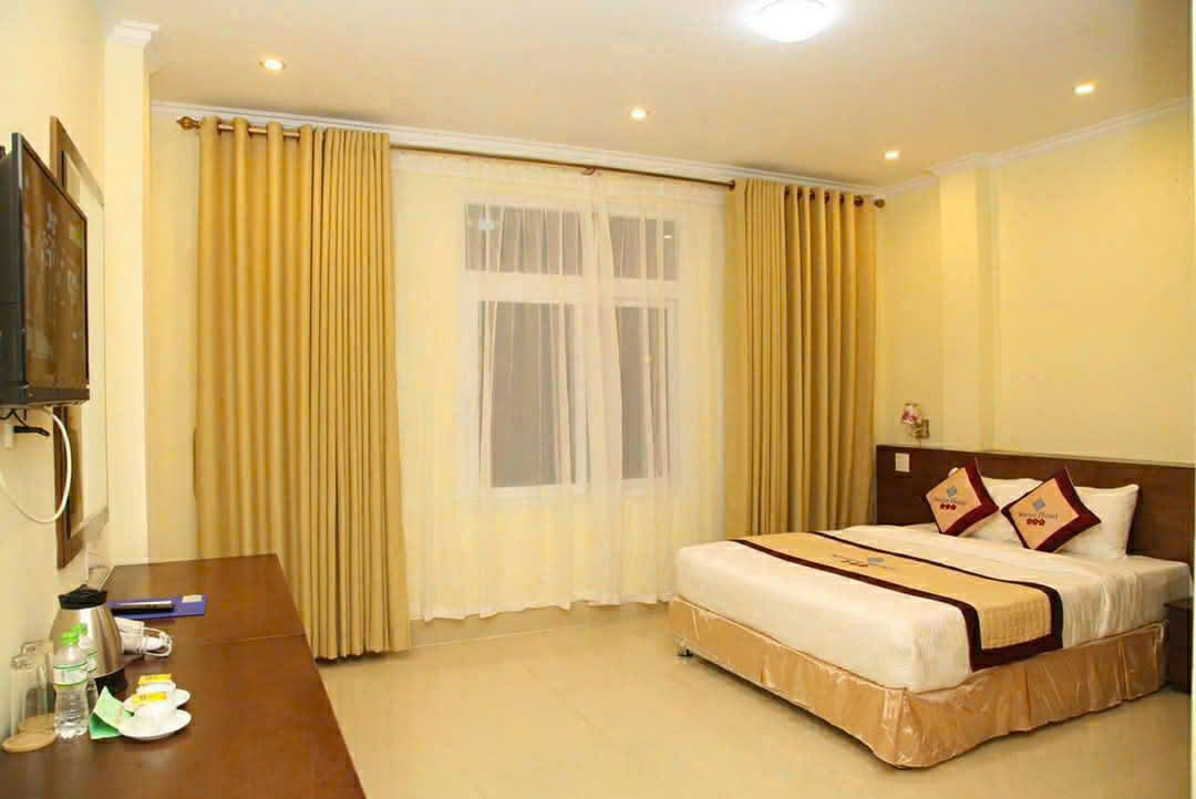 Bán ngay khách sạn đẹp gần mặt tiền sông Hàn, Q.Sơn Trà, TP. Đà Nẵng
