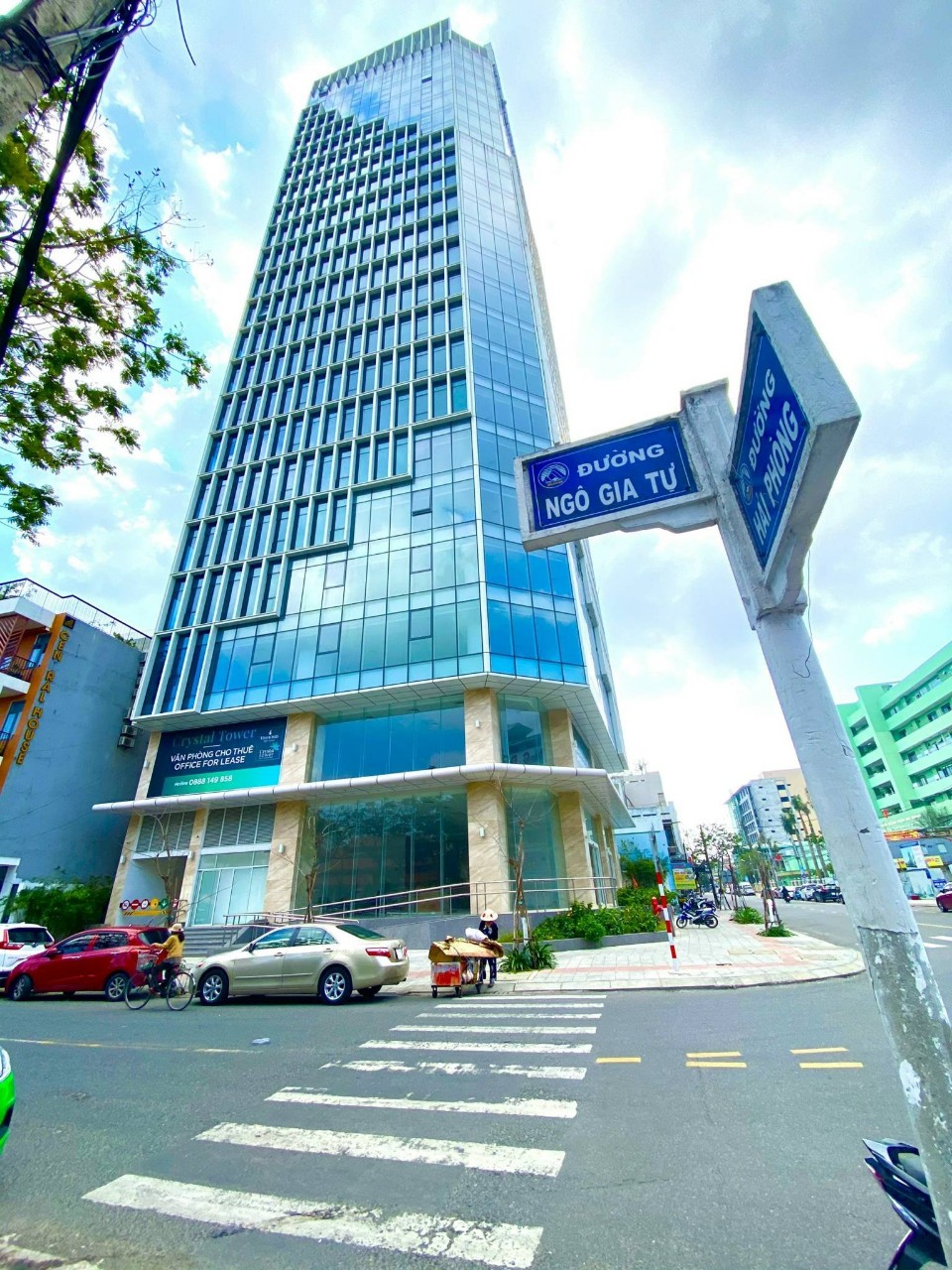 Cho thuê nguyên sàn 352 m2 tại  tòa văn phòng G8 Building Đà Nẵng