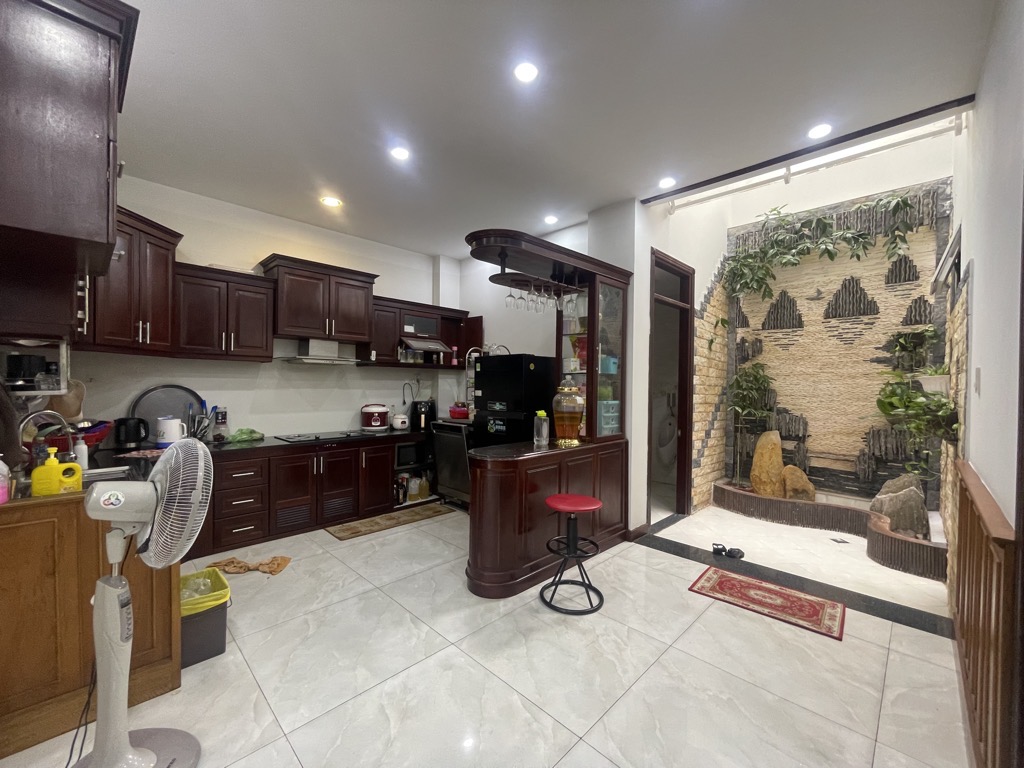 BIỆT THỰ TÂM HUYẾT MẶT TIỀN KD KHU HIẾM TÂN HƯƠNG 9X19, 4TẦNG. GẤP BÁN GIÁ TỐT, CHỐT LẸ