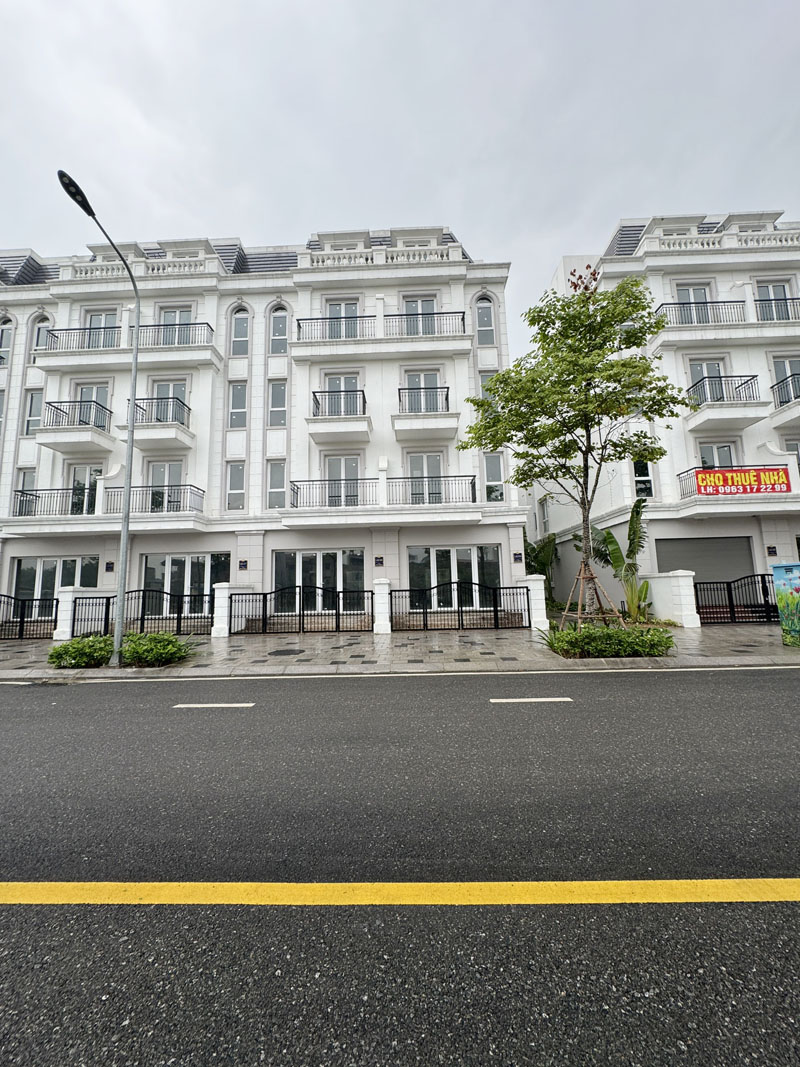 Chính chủ bán căn xẻ khe 75m2 Shophouse 5 tầng, mặt đường 22m tại dự án Eurowindow Twin Parks