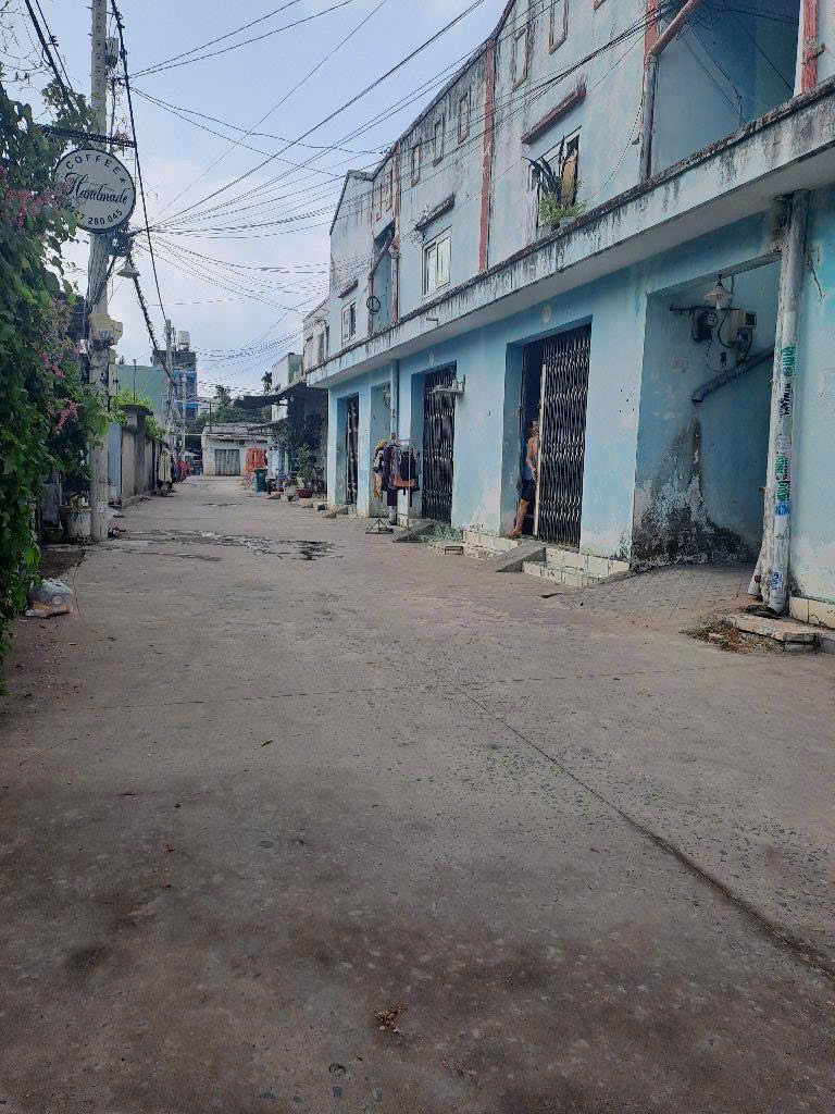BÁN ĐẤT TẶNG DÃY TRỌ (12x18) ĐƯỜNG 6M THẠNH LỘC 40, Q12 GIÁ TỐT 10 TỶ