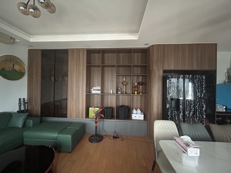 Khách sạn 6 tầng -Đường 2 tháng 9 -Trung tâm Hải Châu- Giá chỉ 27 tỷ.
