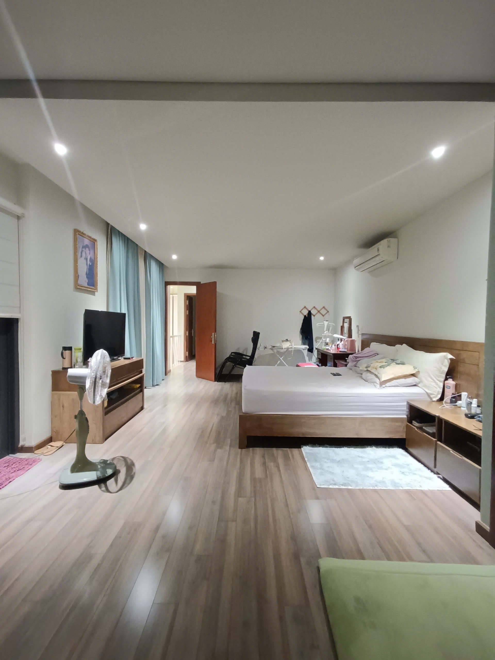 Bán Biệt Thự Cao Cấp Khu EuroVillage 1 – Làng Biệt Thự Châu Âu Ven Sông Hàn, Đà Nẵng