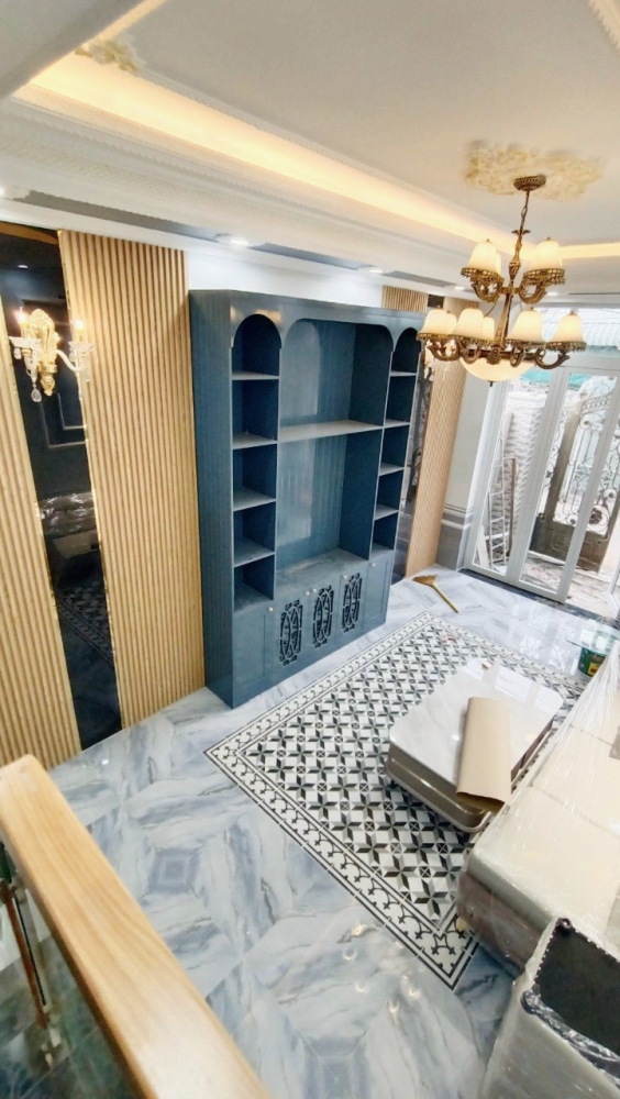 2 Căn nhà đẹp, mới xây Dtsd: 105m2, lộ 4m, Cách Nguyễn Văn Cừ 100m, Ninh Kiều, TPCT