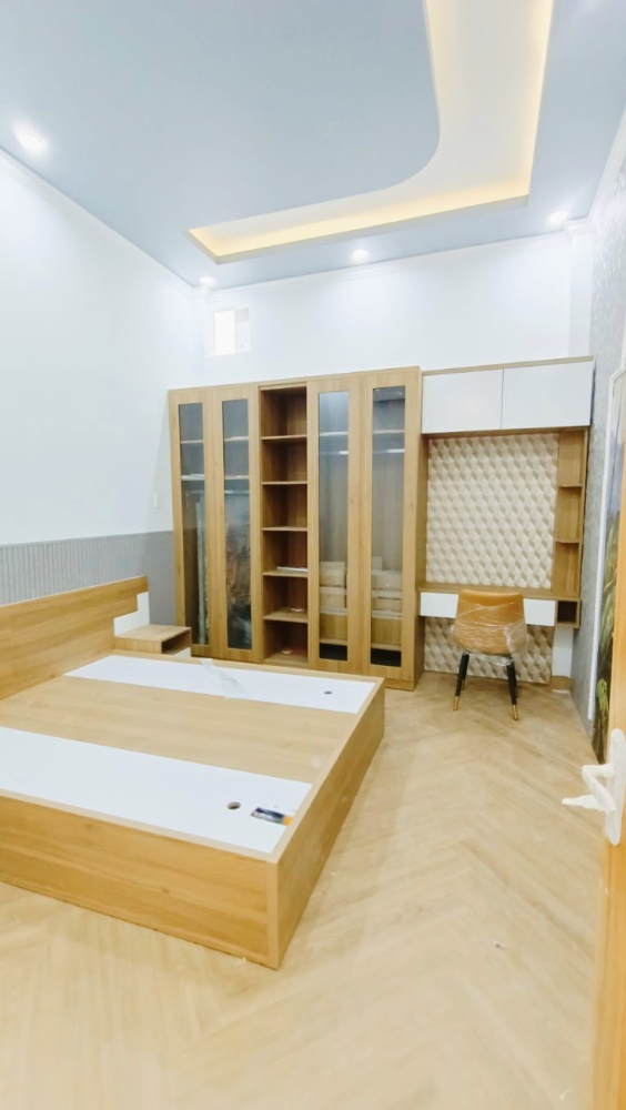 2 Căn nhà đẹp, mới xây Dtsd: 105m2, lộ 4m, Cách Nguyễn Văn Cừ 100m, Ninh Kiều, TPCT
