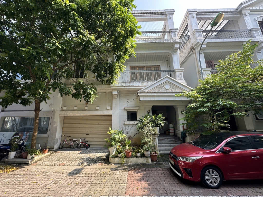 BIỆT THỰ HYUNDAI TÔ HIỆU, HÀ ĐÔNG – 196M2, MẶT TIỀN 10M, NHÀ 4 TẦNG, 40 TỶ