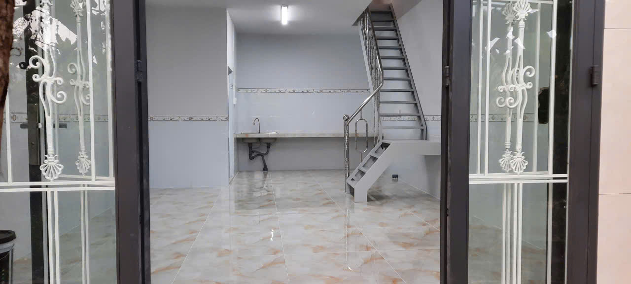 Nhà 4 triệu 2 phòng ngủ Cồn Khương