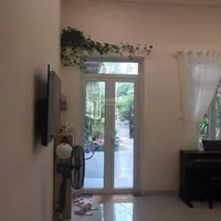 Cần Cho Thuê Căn Biệt Thự Sân Vườn DT 150m2 - 3PN, Hẽm Xe Hơi