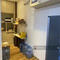 Cho thuê văn phòng 75m2 - 20tr đường Bến Vân Đồn view sông thoáng mát, làm việc ngay
