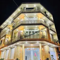 Bán nhà Biệt thự 2 Mặt tiền hẻm Bà Hom - gần chợ Phú Lâm, 9x23m, 5 T - 6PN, 28.6 tỷ.