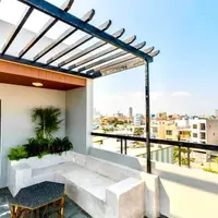 Tòa căn hộ cao cấp -Dòng tiền 1,2 tỷ năm -Ven biển Phạm Văn Đồng -Giá chỉ 16 tỷ .