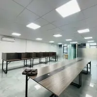 Văn phòng cho thuê khu sân bay hầm xe rộng có thang máy pccc giá 4tr5
