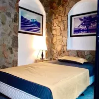 Hom estay gần biển Mỹ Khê-Dòng tiền 40 triệu tháng -Giá chỉ 8,3 tỷ .