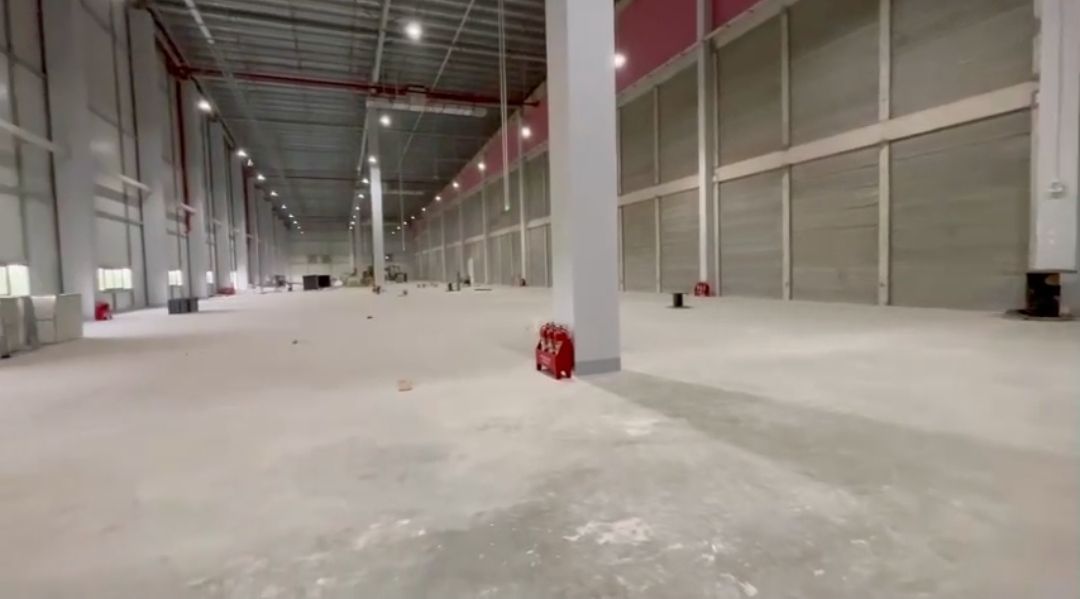 CHO THUÊ 3000m2 KHO tại ĐT379. Huyện VĂN GIANG. HƯNG YÊN