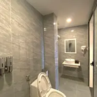Khách sạn 8 tầng mặt tiền Hoàng Hoa Thám  dt 98m2 bán: 40 tỷ  lh: 0905724084 Ngọc Bích Land