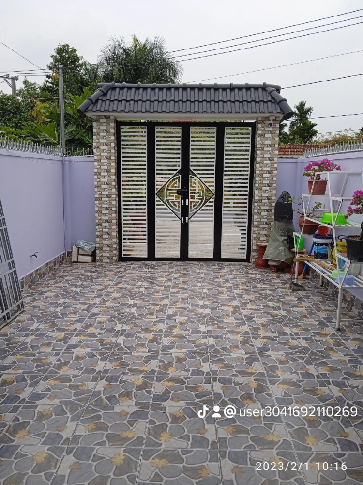Bán nhà MT 1 tấm đường 20m . 5 x 28 = 147m punh thổ cư