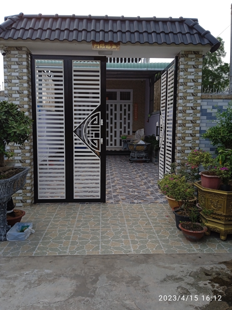 Bán nhà MT 1 tấm đường 20m . 5 x 28 = 147m punh thổ cư