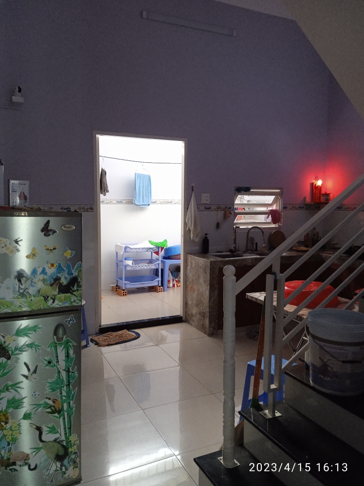Bán nhà MT 1 tấm đường 20m . 5 x 28 = 147m punh thổ cư