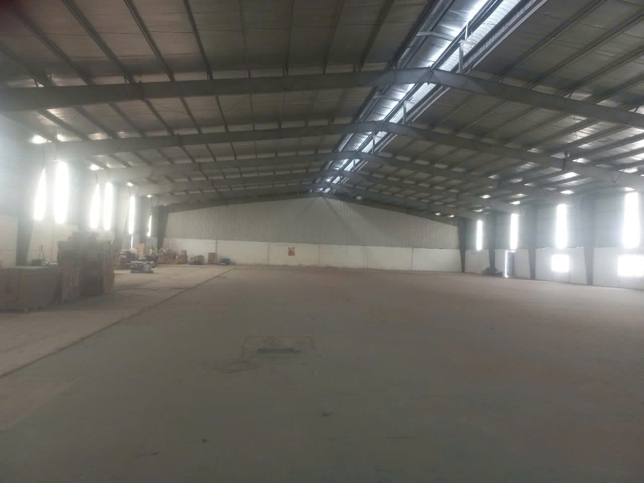 CHO THUÊ 4000m2 NHÀ XƯỞNG Tại KCN THUẬN THÀNH. BẮC NINH