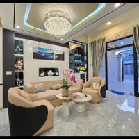 + Nhà 3 tầng mới xây nội thất châu âu siêu đẹp, Biển Nguyễn Tất Thành 100m, khu bãi tắm trung tâm