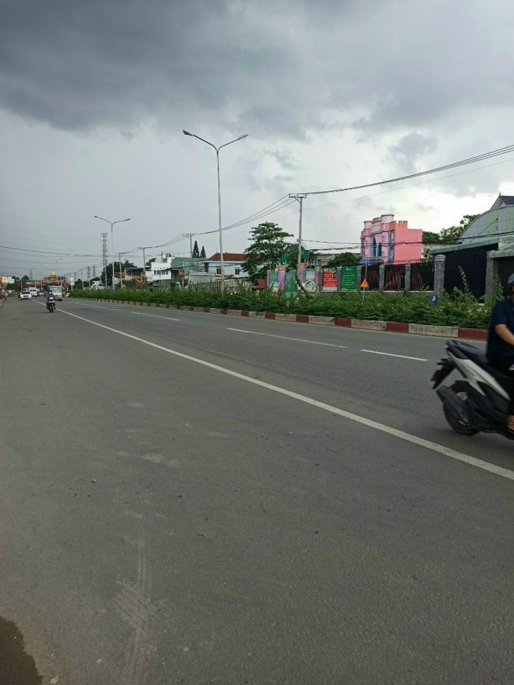 CHO THUÊ KHO 500M2 ĐẾN 12000M2  KHU VỰC QUẬN 7 GIÁ 100K/M2