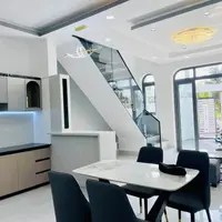 NHÀ PHỐ MỚI 100% - 1.9 TỶ - MẶT TIỀN ĐƯỜNG XE HƠI - CẦN GIUỘC