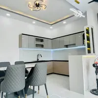 NHÀ PHỐ MỚI 100% - 1.9 TỶ - MẶT TIỀN ĐƯỜNG XE HƠI - CẦN GIUỘC