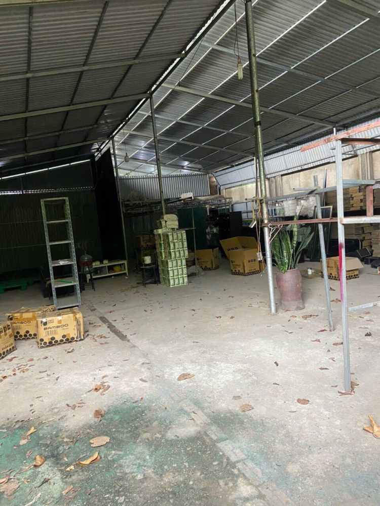Cho thuê 220m2 nhà kho cạnh SVĐ Mỹ Đình, Nam Từ Liêm, Hà Nội