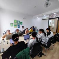 Chính chủ cho thuê officetel Charmington La Pointe 35m2, 1 phòng họp, 1 phòng làm việc, 10tr/tháng