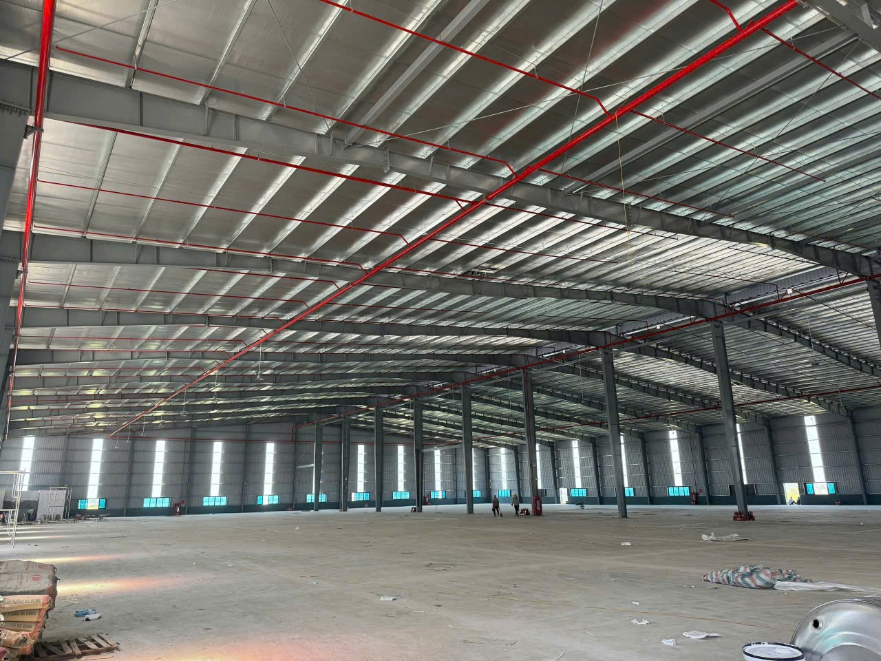THUÊ NHÀ XƯỞNG 4000m2 TRONG KCN YÊN MỸ. Tỉnh HƯNG YÊN