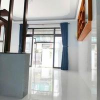 NHÀ THUÊ 6tr5/tháng-2pn MAYLANH HẺM NGUYỄN VĂN CỪ