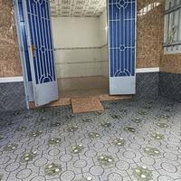 02. Nhà 5 triệu 2 phòng ngủ cạnh đường số 1 Khu Giảng Viên