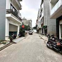 Bán nhà lô 7 Lê Hồng Phong, 40m 4 tầng, Giá 3.85 tỉ gần BigC