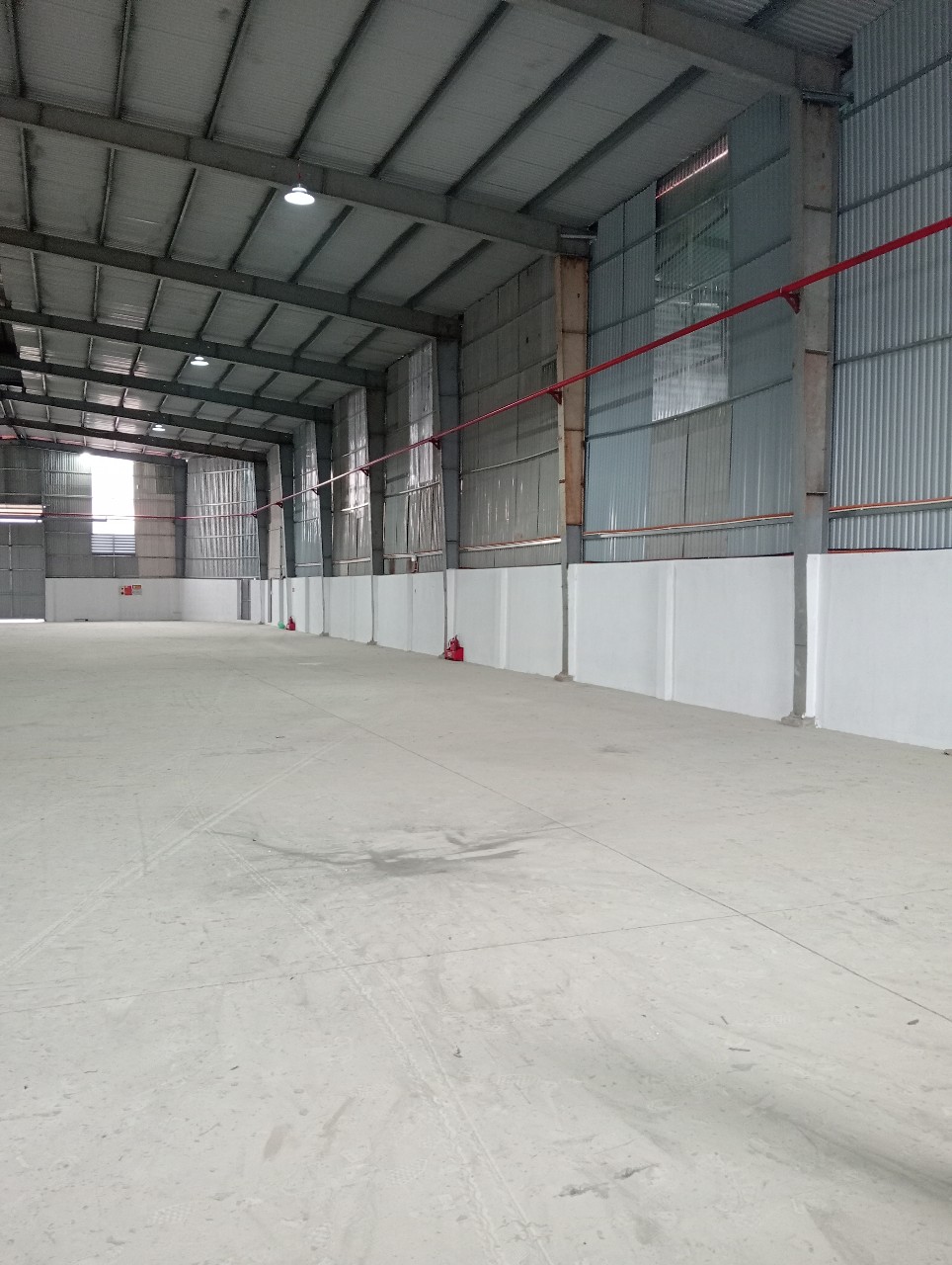 CẦN CHUYỂN NHƯỢNG GẤP NHÀ XƯỞNG Tại QL 5A. YÊN MÝ. HƯNG YÊN