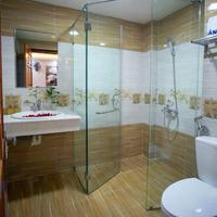 Bán khách sạn 8 tầng mặt tiền đường Đinh Tiên Hoàng, p.Lộc Thọ- Trung Tâm TP Nha Trang. Diện tích