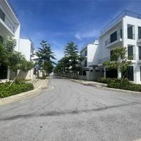 3.3 TỶ SỞ HỮU BIỆT THỰ MẶT BIỂN SẦM SƠN. SỔ LÂU DÀI. TĂNG TRƯỞNG 35%/2 NĂM.  LH: 0966 343 969