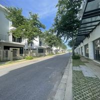 2.8 TỶ - SHOPHOUSE MẶT BIỂN SẦM SƠN. SỔ LÂU DÀI. CK CAO. NHẬN NHÀ NGAY. LH: 0966 343 969
