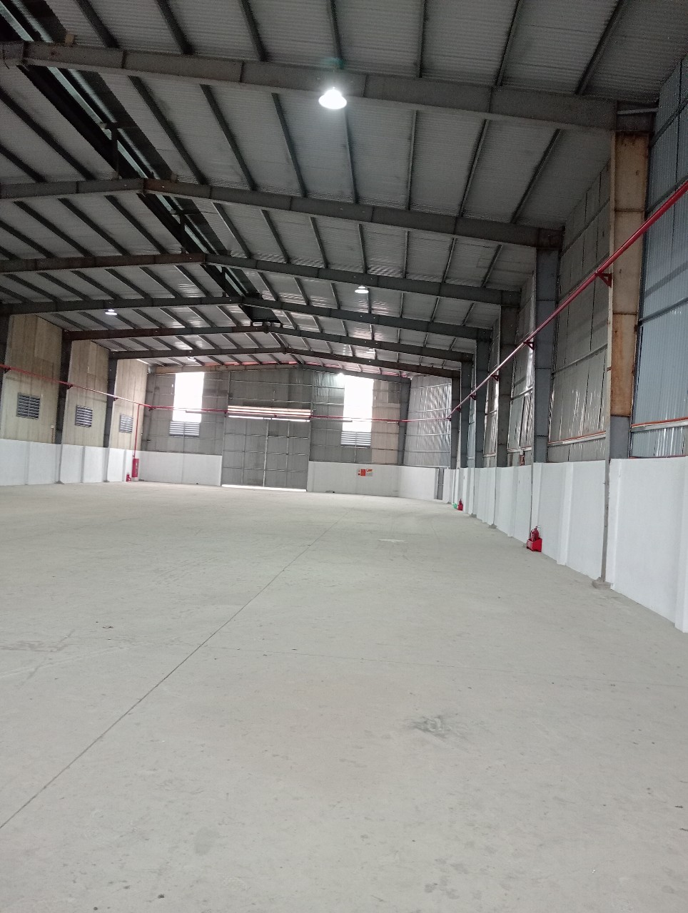 CHO THUÊ KHO, XƯỞNG 1500m Tại ĐT379 VĂN GIANG. HƯNG YÊN