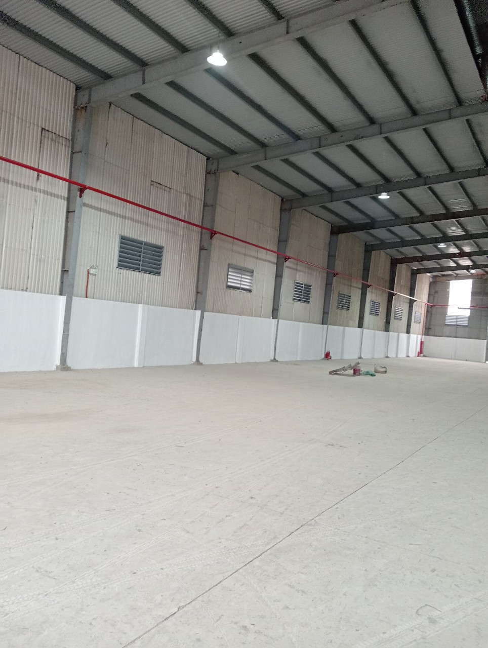 CHO THUÊ KHO, XƯỞNG 1500m Tại ĐT379 VĂN GIANG. HƯNG YÊN