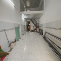 54. Nhà 6 triêụ 3 phòng ngủ hẻm 50 Quang Trung